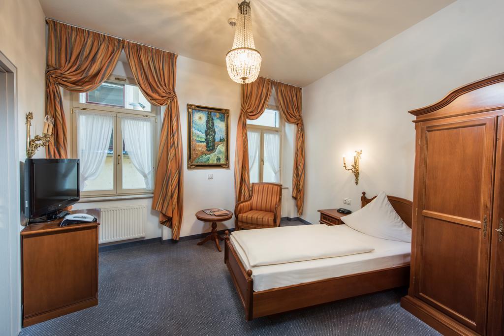 Hotel Goldener Loewe Meißen 외부 사진