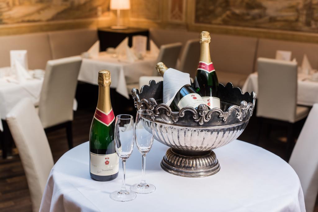 Hotel Goldener Loewe Meißen 외부 사진