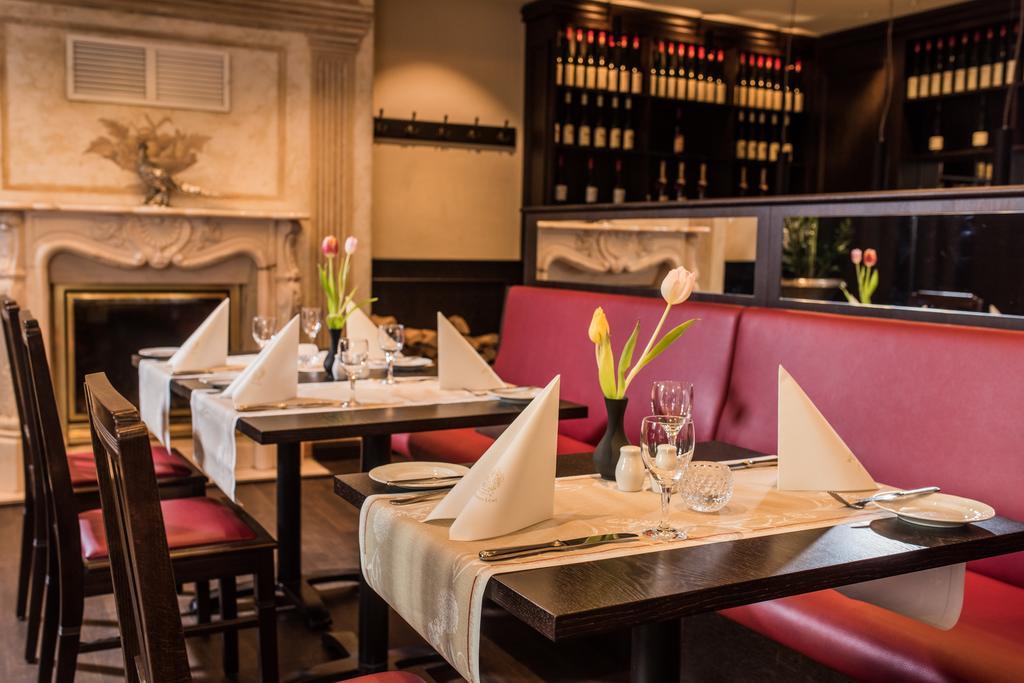 Hotel Goldener Loewe Meißen 외부 사진