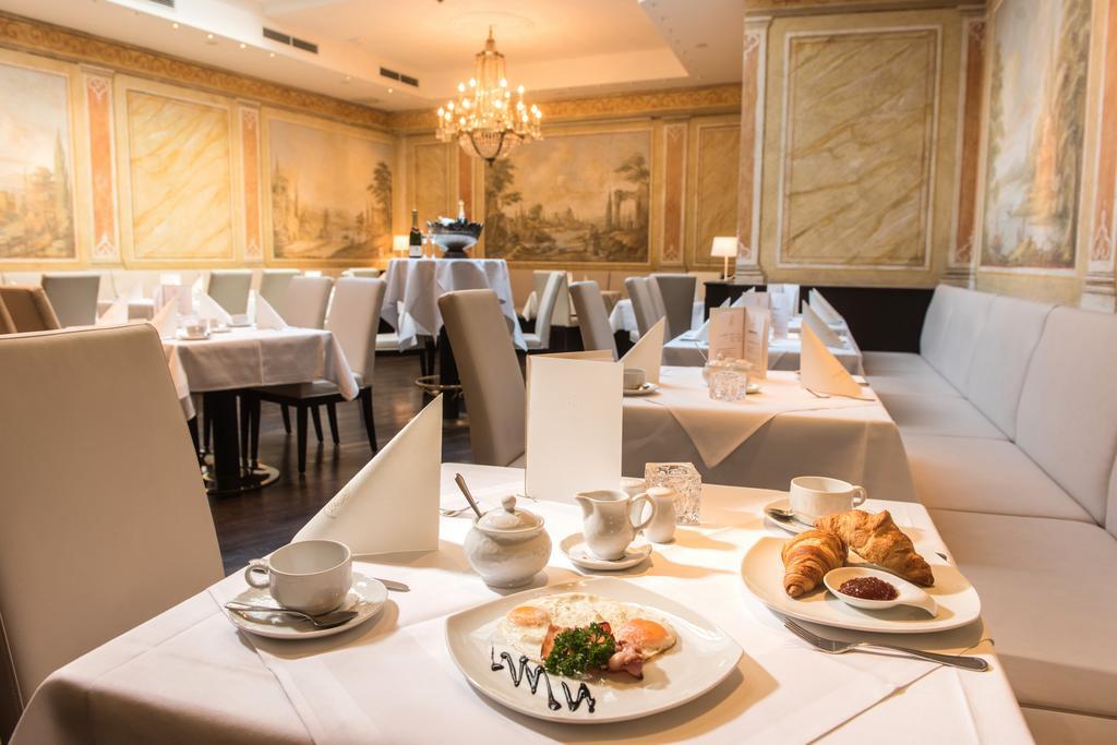 Hotel Goldener Loewe Meißen 외부 사진